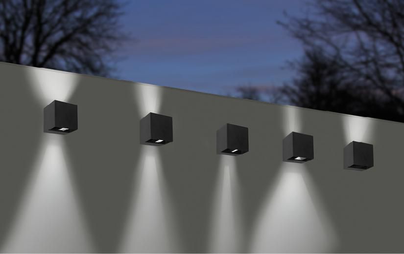 baccio wall luminaire square 120x110x120mm updown adjustable beam 8w 4000k 360lm ip65 ik10 dimmable graphite